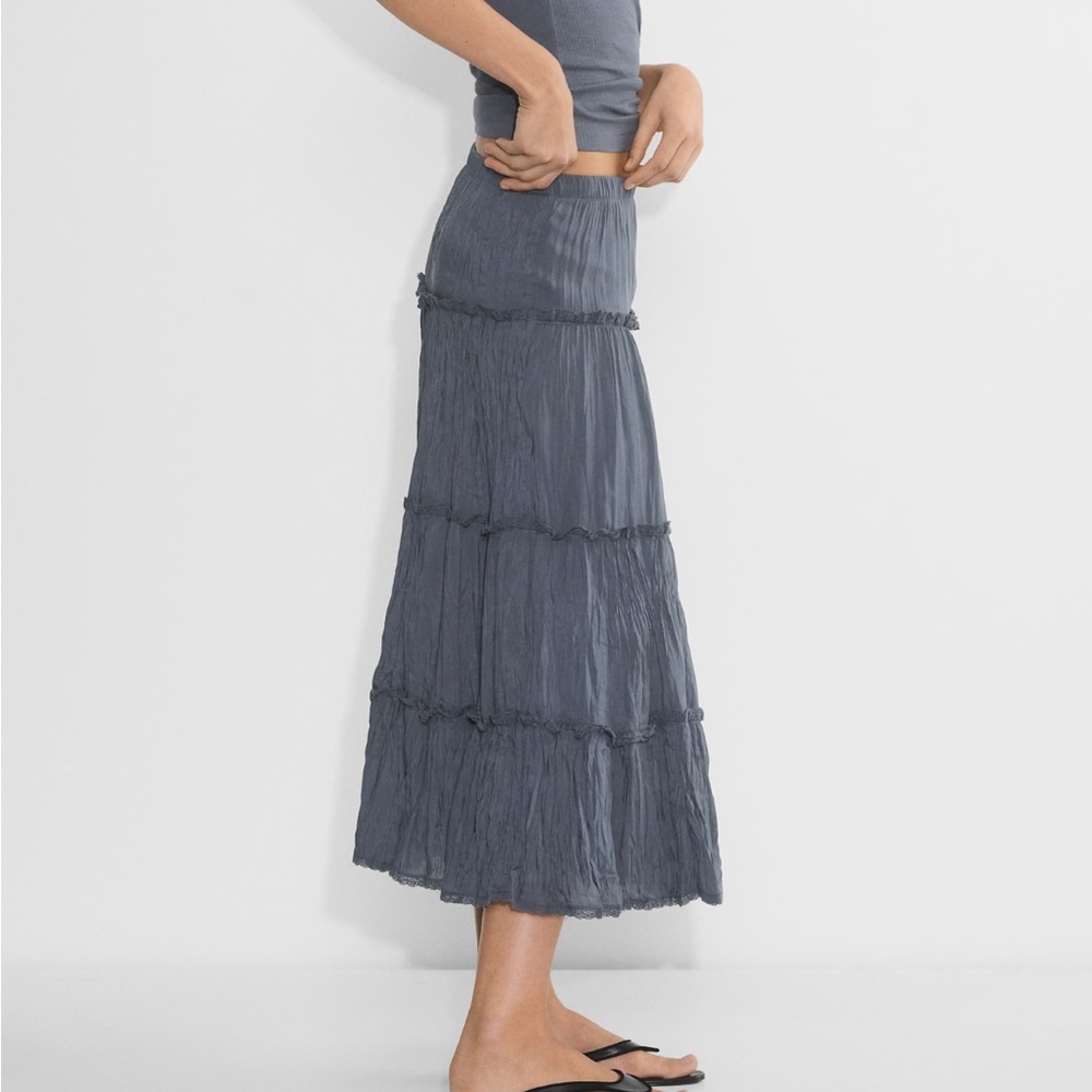 Aritzia Damasque Skirt in Vintage Navy size Large - Picture 4 of 12